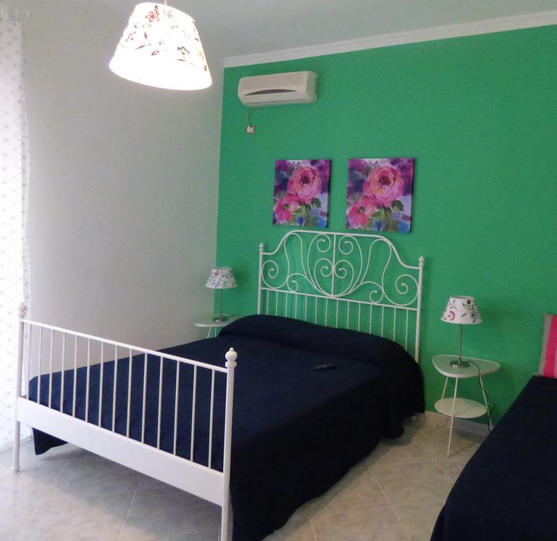 Bed and breakfast La Darsena Di Fiumicino Chambre photo