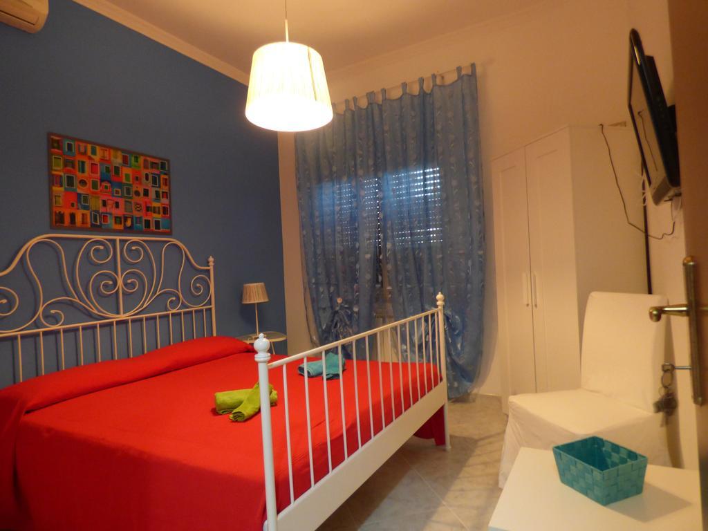 Bed and breakfast La Darsena Di Fiumicino Chambre photo