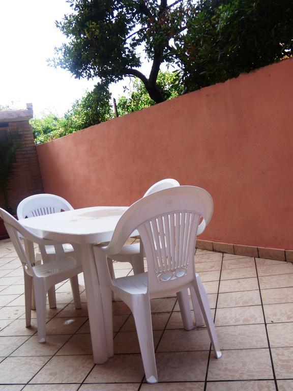 Bed and breakfast La Darsena Di Fiumicino Extérieur photo