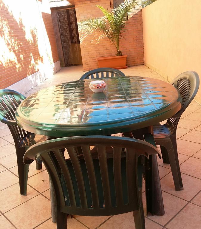 Bed and breakfast La Darsena Di Fiumicino Chambre photo