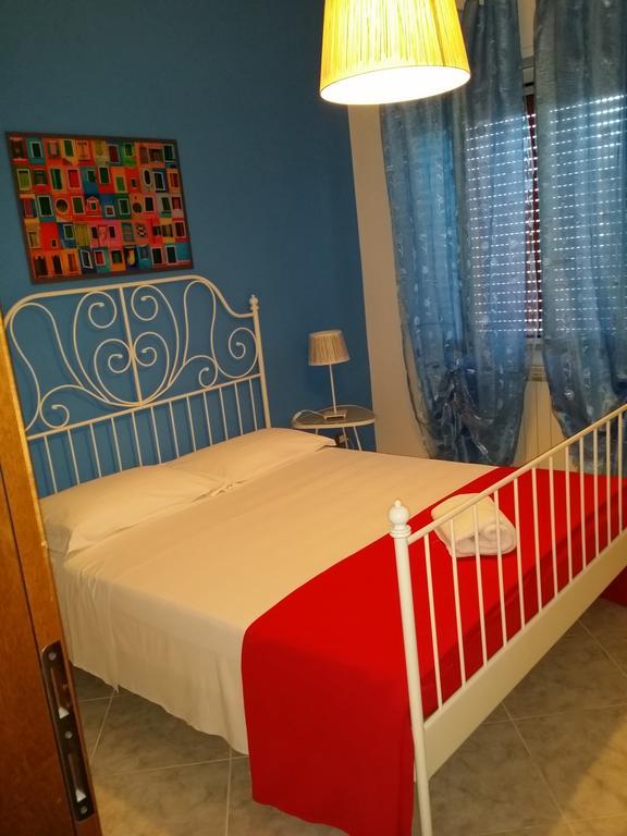 Bed and breakfast La Darsena Di Fiumicino Chambre photo